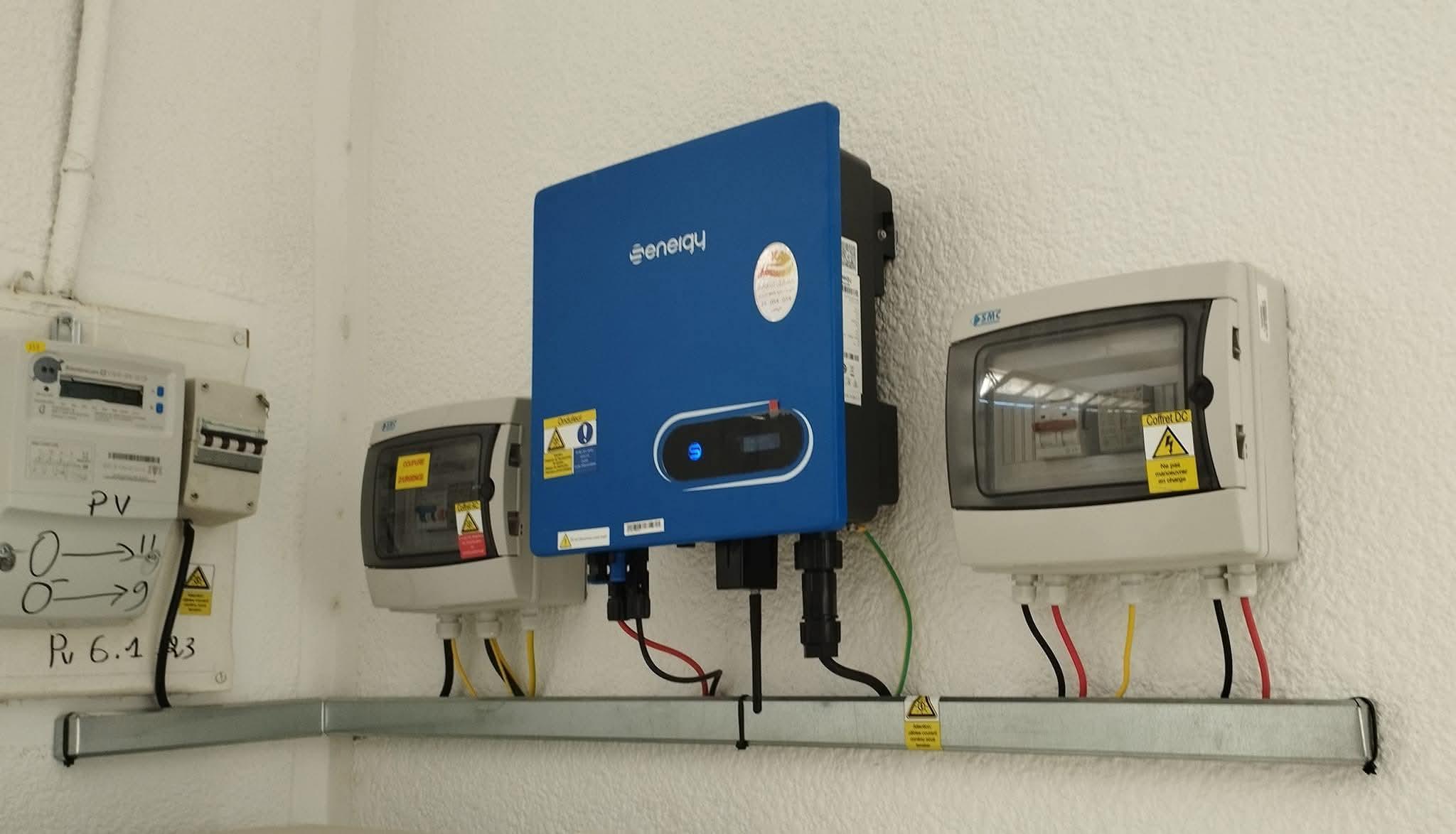 Installation solaire en cours par Courant Bleu